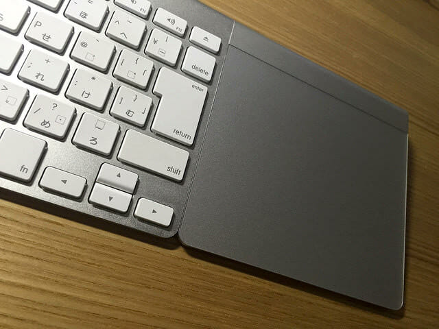Apple Wireless KeyboardとMagic Trackpad