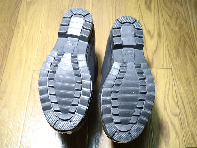 バイク雨対策ショート長靴たんたんブーツ靴底