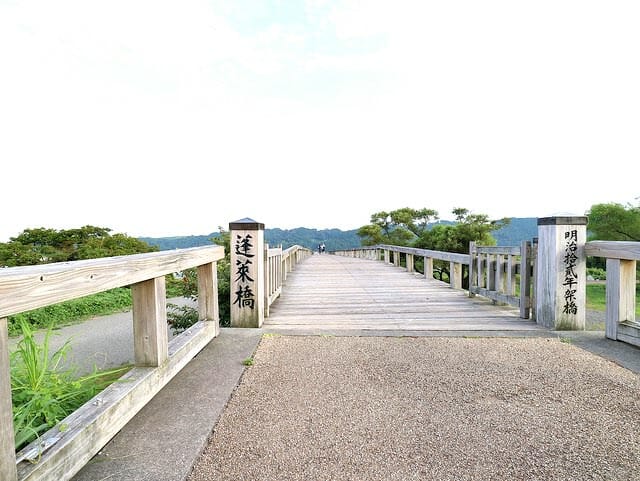 蓬莱橋入口