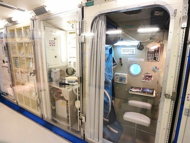 日本科学未来館 5階国際宇宙ステーション内部トイレ個室
