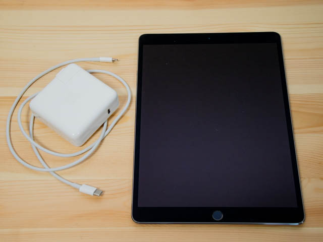 10 5 inch iPad Pro USB C充電