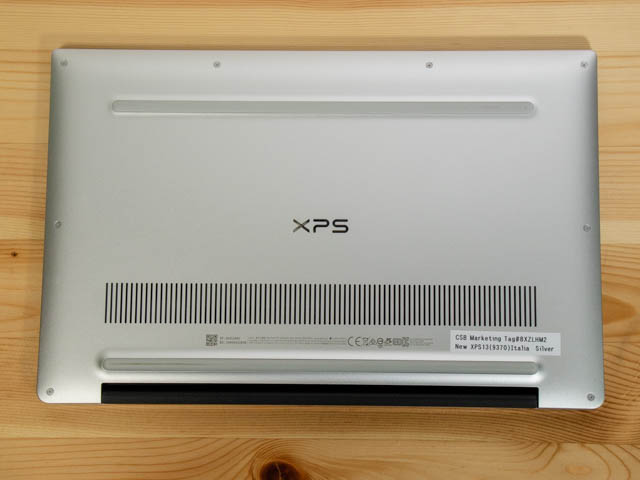 DELL XPS13 底面