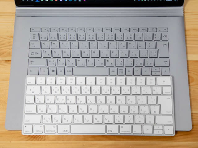 SurfaceBook2 15inch Appleキーボード比較