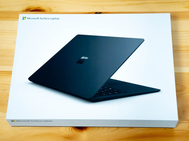 SurfaceLaptop2 パッケージ