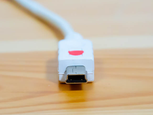 ケーブルの裏表問題 USBケーブル-Mini-USB