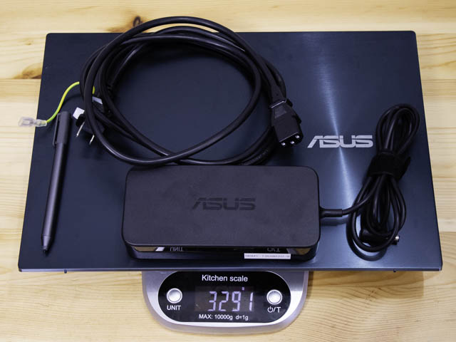 ASUS-ZenBookProDuo 重量