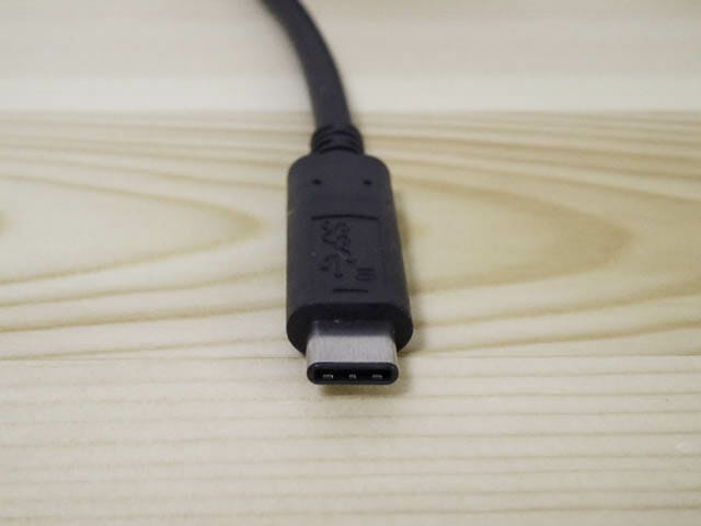 ディスプレイのサイズと解像度の選び方2 インターフェイス-USB-C